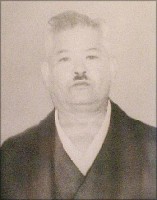 上原　三郎